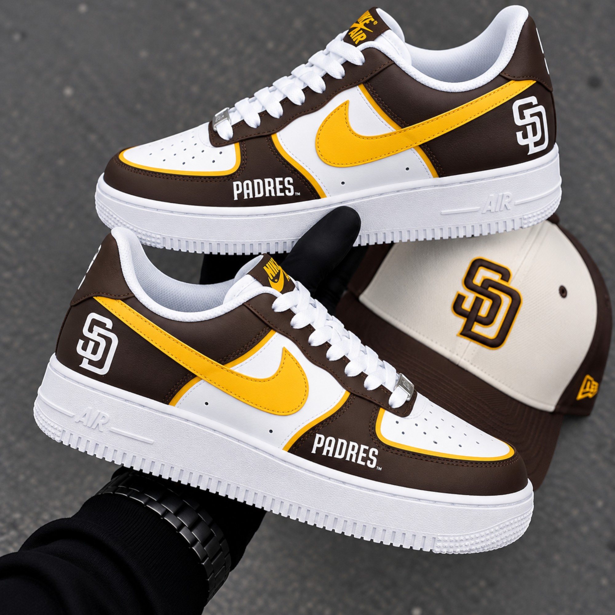 Padres Sneaker 