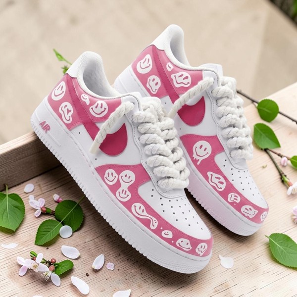 Pink Smiley Face Custom Sneakers, White Retro Low-Top Shoes with Happy Face Pattern, Personalized Casual Footwear - Custom Hand-Painted Shoes | ZivoSell